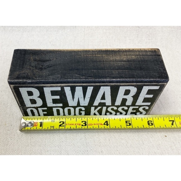 ✨Beware of dog kisses wooden box sign decor wall - Picture 3 of 4